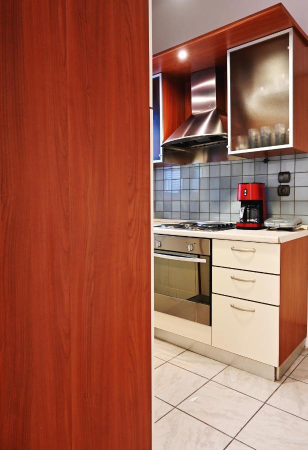 Delmare Athens Double Apartment Buitenkant foto